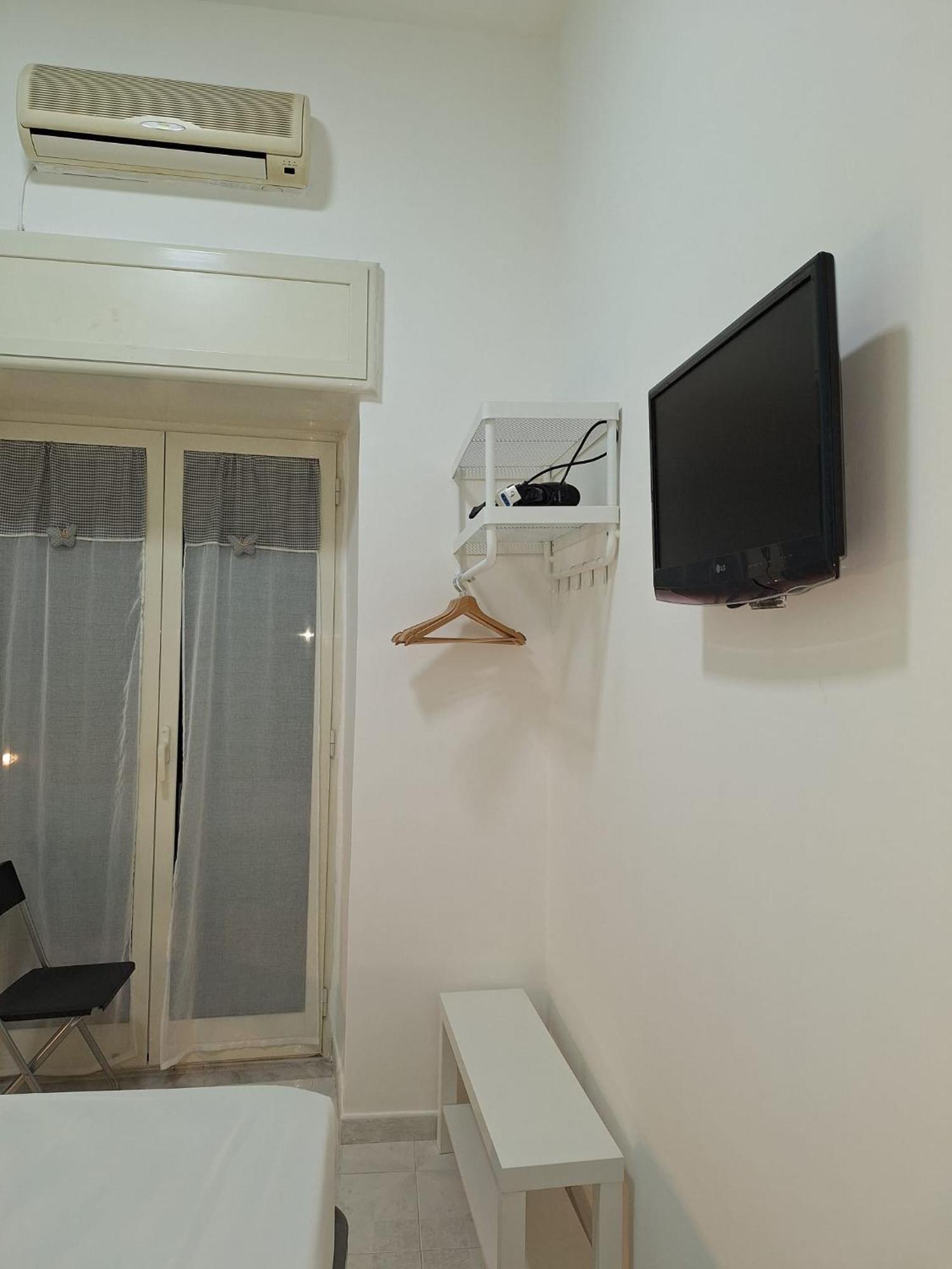 Cisterna'S House 호텔 나폴리 객실 사진
